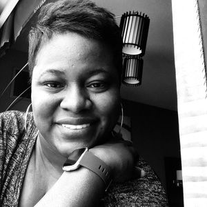 Meet your Posher, Jacqueline